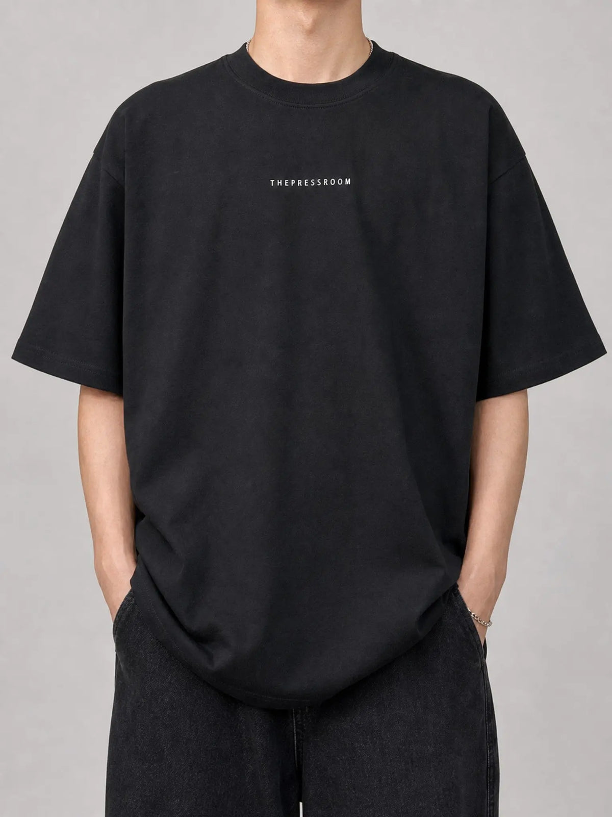 Kenji oversized tee - front view on model